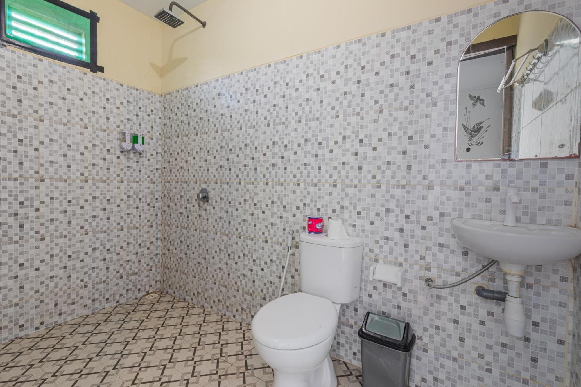 Lahi Villa Batununggul Exteriör bild